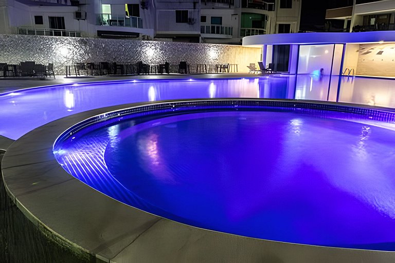 Apartamento 2 Quartos Frente à Praia em Arraial do Cabo