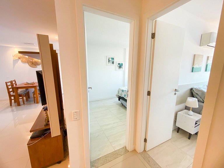Apartamento 2 Quartos Frente à Praia em Arraial do Cabo