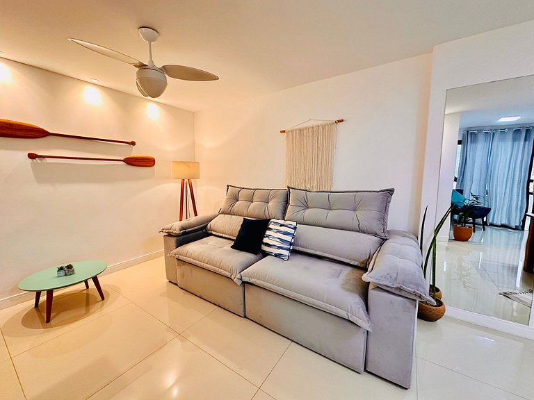 Apartamento 2 Quartos Frente à Praia em Arraial do Cabo