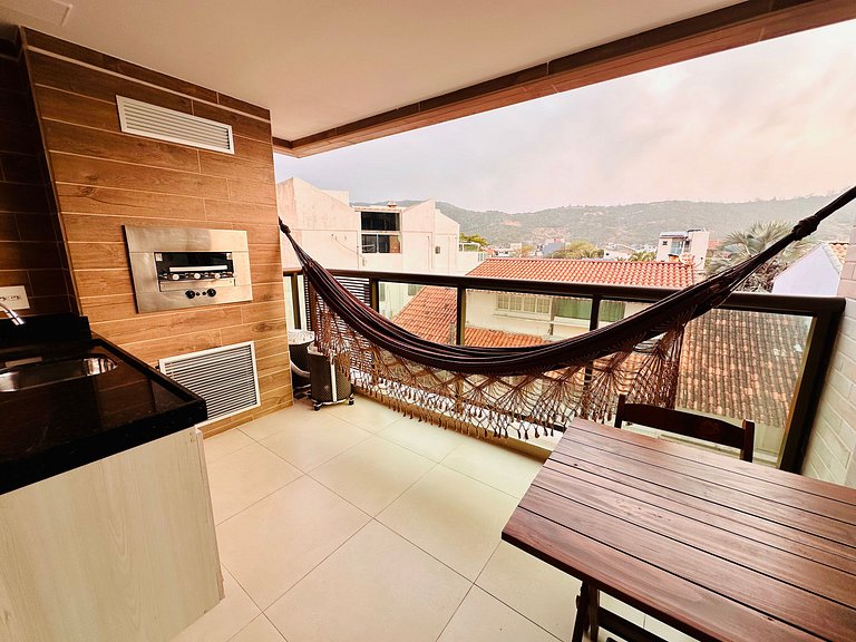 Apartamento 2 Quartos Frente à Praia em Arraial do Cabo
