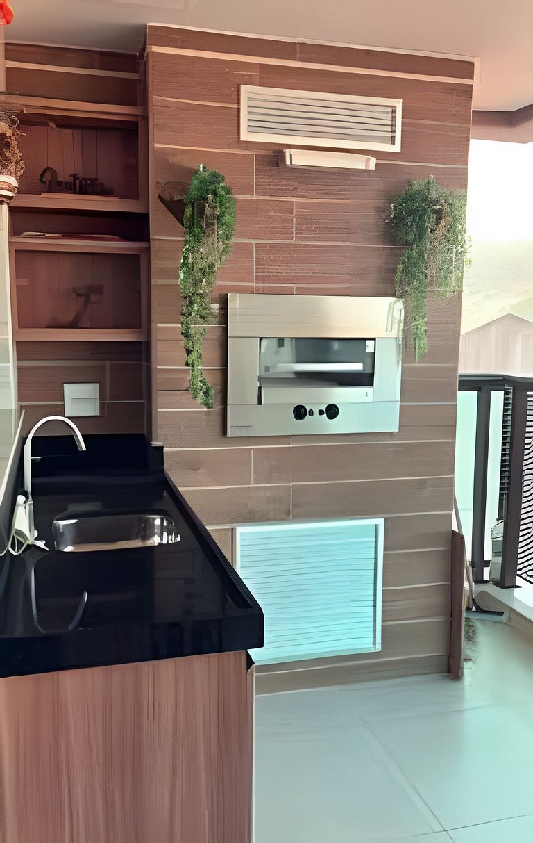 Charmoso apartamento beira mar na Praia dos Anjos