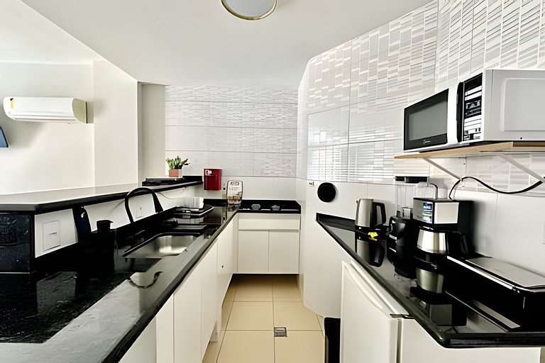 Loft bem equipado a poucos passos da Prainha