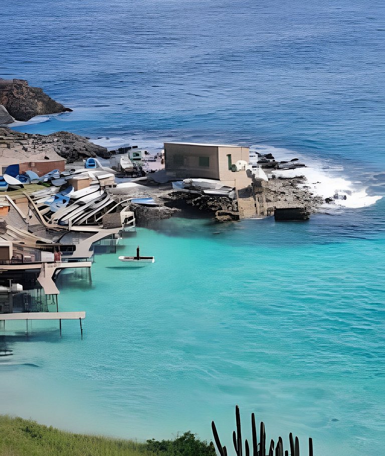 Casa de madeira a 150 m da Praia Grande c/ quintal