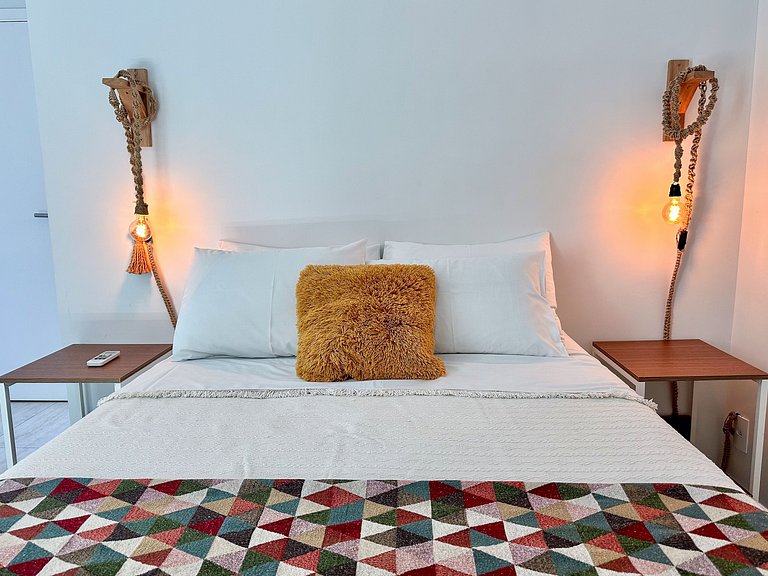 408 Apartamento em prédio com piscina, vista,sauna