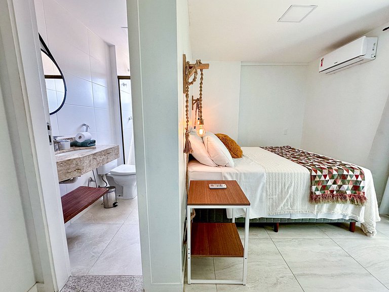 408 Apartamento em prédio com piscina, vista,sauna